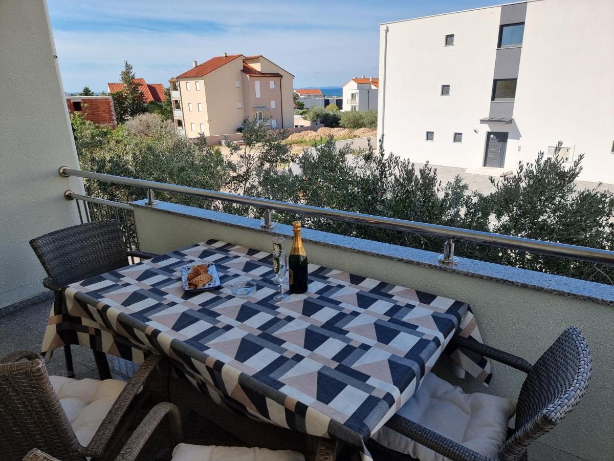 The Golden Grotto Apartments Novalja Zimmer foto