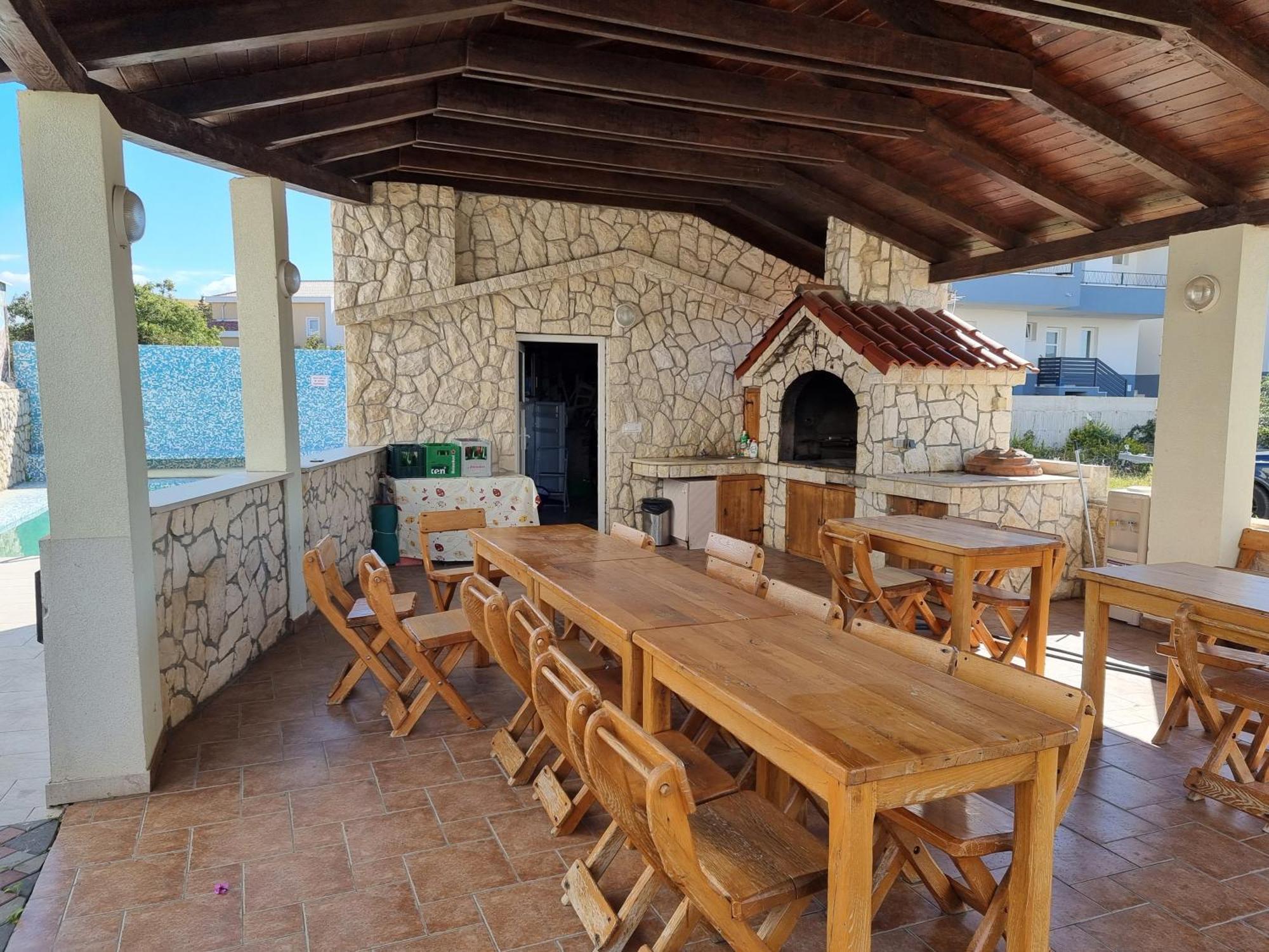 The Golden Grotto Apartments Novalja Exterior foto
